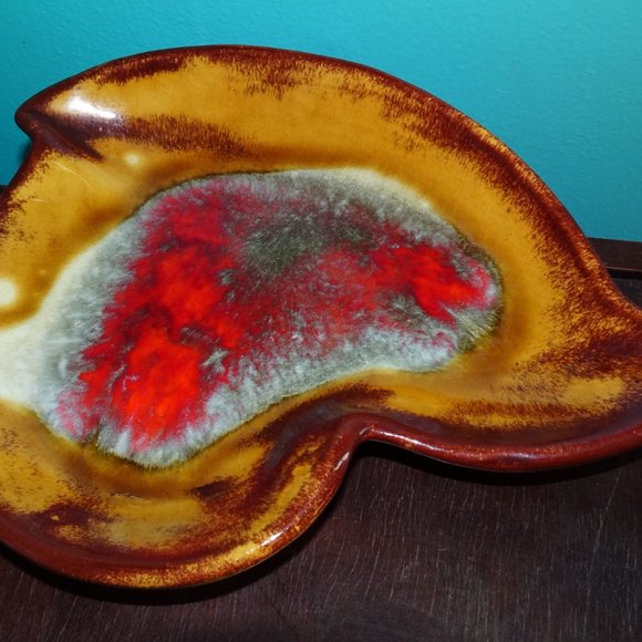 Vintage Ceramic Leaf Serving Dish or Trinket Dish 1970s mcm retro decor atomic - Picture 11 of 12